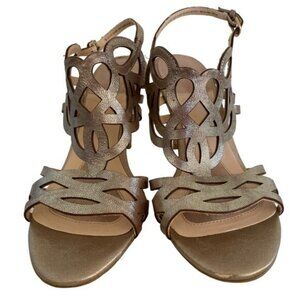 Isola Womens Delano Heel Satin Gold Size 10